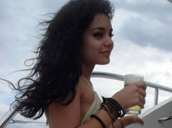 ヴァネッサ・ハジェンズさん画像集71枚【ヌード】の画像