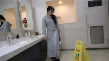 スプレーひと吹きで即発情しちゃう即席肉便器の出来上がりレ●プSEX〜の画像