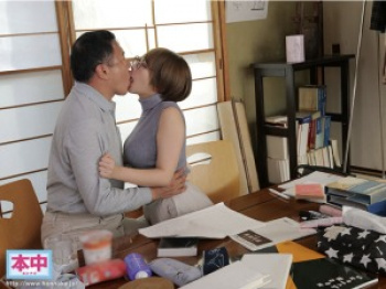宍戸里帆　高学歴文系女子は小説のような禁断の恋に堕ちちゃう肉欲まみれ歳の差純愛SEX〜の画像