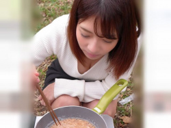 ［麻里梨夏/鬼グロ、引退作品］えっ此れ…吐いちゃうよ！屋外アブノーマルで発情しちまう変態お姉さんが汚され欲しがるエロ動画WWWWWWの画像