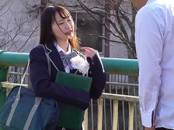 【中出し×素股】制服の女子さんと共有する心踊る瞬間！特別な時間を一緒に体験しましょう！の画像