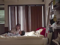[生ハメ×美女]《鷲尾めい×ドキュメント》3日間の密室で敏感な男性と魅惑の大胸美女が昼夜を問わずに放埒な時間を過ごす！の画像