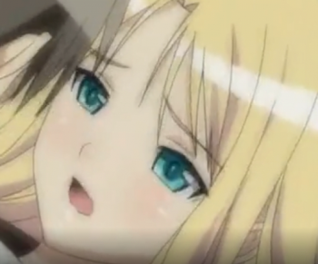 爆乳のブロンド美女が公園で硬くなった男根を受け入れる！の画像