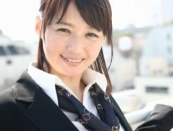 可愛らしさと淫乱さを併せ持つ美熟女が日頃の不満を他人棒で紛らわせる~安野由美~の画像