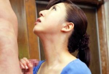 スレンダーで余りにも美熟女すぎる!性的関係をしてまう義母と婿~生稲さゆりの画像
