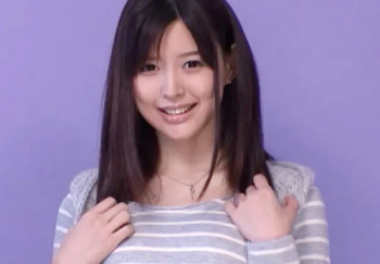 【純真無垢な女の子】「いっぱい出してほしぃです♡」スレンダー巨乳胸の小さな女の子が舐めまくってぶっかけ！！の画像