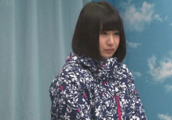 【プロジェクト初心者】「うぅ♡恥ずかしぃ♡」スレンダー美乳おっぱいの清楚美少女が雪山で友達と素股マッサージ体験からの本番セックス!の画像