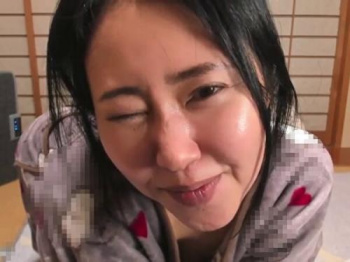 ライブチャット「誰？誰？あぁぁぁ！フィンガーサック？チュパチュパ…」セクシー性獣美魔女奥様がリモバオナニー！の画像