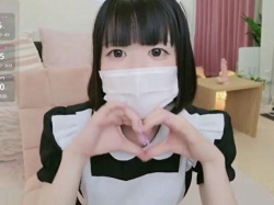 ライブチャット「萌え萌えキューンwあぁぁやばい!うぅぅ危ない…またイクところだった…」メイド喫茶勤務娘がリモバオナニー!の画像