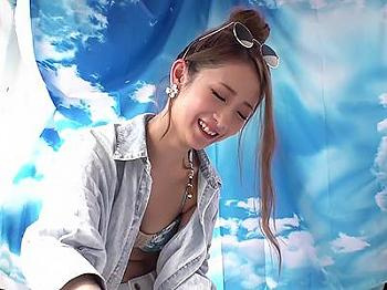 [エロ]〖素人ナンパ×ギャル〗スレンダーな美人ギャルさん媚薬で感度爆上がりして肉棒生挿入で膣内発射までｗｗｗの画像