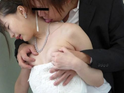 【松本いちか】結婚式最中に元カレの男に中出しされ寝取られたスレンダー美少女の幼な妻！の画像