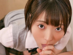 【中城葵】部活エースの彼女でマネージャーの美少女がよりによって補欠部員と浮気していたの画像
