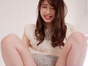 【香椎花乃】ついに解禁されたスレンダー美人お姉さんの放尿マンコに欲情の即ハメ！の画像
