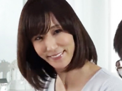 【人妻】夫の取引先の上司と不倫してる美主婦が獣のような激しい交尾でマジイキの画像