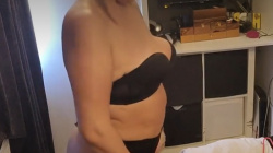 だるだるの身体の熟女が生着替えを放送中wwwの画像