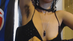 わき毛わっさーの乳輪デカ女がライブ配信していて興奮が止まらないｗｗｗの画像