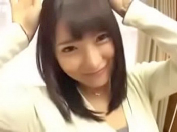 ちょっと頭弱そうでSEXにはちょうどいい美少女をナンパ寝取りの画像