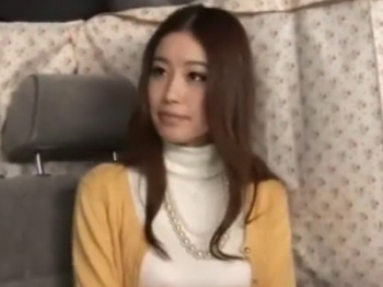 色気抜群素人妻をナンパ連れ込み中出しパコの画像