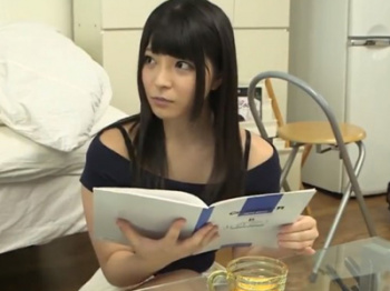 勉強中に発情して男友達との友情をぶっ壊すセックス始めちゃう美少女ｗの画像