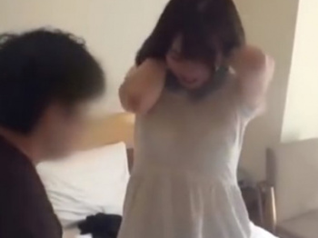 巨乳素人強引ナンパ！ホテルに連れ込み中出しまでｗの画像