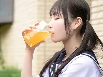 【JKレイプ】幼少期から発育待ち続けたロリ激カワ女子高生な姪っ子に睡眠薬盛り込み！無理やり鬼畜な近親相姦で昏睡レイプの画像
