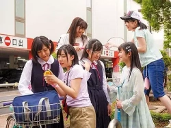 ＜連続射精×連続中出し＞友達を裏切るの連鎖レイプ企画！エロ貧乳JKを強姦凌辱…輪姦乱交…大量潮吹きの肉便器調教で屈辱イキの画像