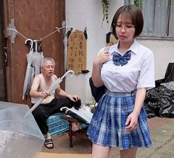 【ゴミ部屋レイプ】「汚いだと俺の事を馬鹿にしやがって！」巨乳JKが隣人の親父に中出しされてしまった！【宍戸里帆】の画像