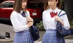 【松本いちか】貧乳ロリ系スレンダー美少女JKとレイプ騎乗位潮吹き中出し3PハーレムエロタレアダルトAV無料エロ動画の画像