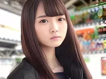 ＜電車痴漢＞エロ貧乳JKを狙うストーカー！パンチラ盗撮からの中出しレイプ…睡眠薬で昏睡したロリ美少女を夜這い強姦＜素人＞の画像