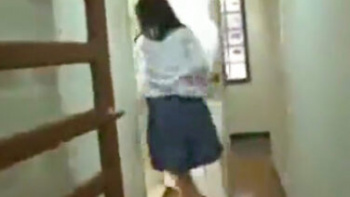【JKレイプ】「やめてねぇ！ちょっと触んないで！」デカパイJKにガマンなんてできずに押し倒し強引に膣内射精種付け！の画像