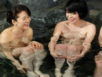 【熟女動画】ママさんバレーの長身奥さんが若い男のチンチンを食いまくり…の画像