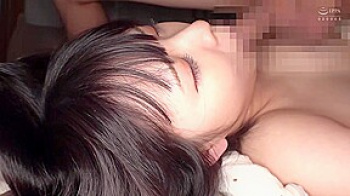 【美女レイプ】「いや…っ！あっ…！」 必死に抵抗するも強姦狂に強姦され涙の画像