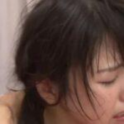 【アナル】黒髪ロリが初アナルで二穴同時攻めされ悶絶しながら絶頂!の画像