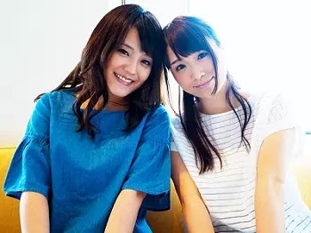 【手コキ】エッチレスで欲求不満なママたちをナンパして3Pエッチの画像