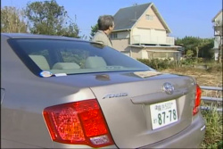 昏睡状態にした無抵抗な嫁のマンコにどっぷり膣内射精！【熟女】の画像