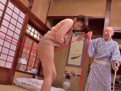 義父にM願望を開花させられた嫁→長い舌を絡ませて義父と激しく近親パコ【巨乳】の画像