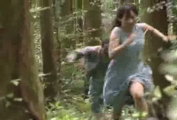 飢えた野獣男が山奥に美女を拉致して逃げるところを追いかけ膣内射精レイプ！【中出し】の画像