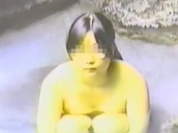 【盗撮動画】令和のなってもトップクラスのオカズなってるあの時のポッチャリ少女の露天風呂♪の画像