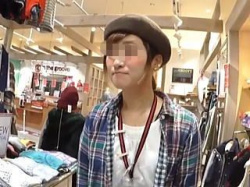 【盗撮動画】モデルと称してスカートに穿き替えさせられてパンチラ撮られた気の毒な店員さん♪の画像