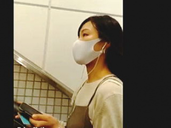 【盗撮動画】パンチラ対策完璧なお姉さんのロンスカの中身は超貴重で新感覚な興奮が詰まってる♪の画像