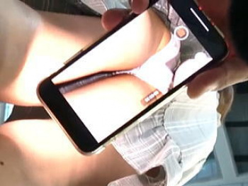 【盗撮動画】ショッピングモールで美脚にワンピースときたらパンチラ撮らない理由はないでしょう♪の画像