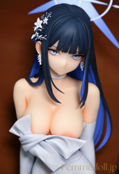 ブルーアーカイブ サオリ(ドレス)のフィギュア風AIエロ画像の画像