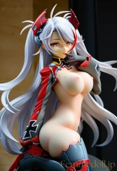 「肌が熱くなってきたかも…♡」プリンツオイゲンのヌード姿が指揮官の心を掴む瞬間の画像