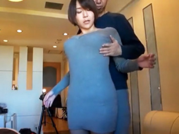 騎乗位好きのいやらしいボディ娘が杭打ちピストンでおっぱい揺らしながらマジイキｗの画像