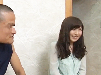 【人妻】35歳の欲求不満人妻が年下スポーツ男子の若い体に発情→混浴パコの画像