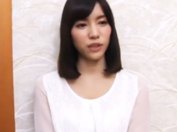 【巨乳】ほっそいで巨乳な専業主婦と体育会系大学生が混浴温泉で二人きりになった結果ｗの画像