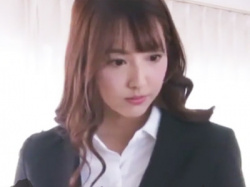 【女教師】「皆で先生レイプしようぜ～ｗ」デカパイで可愛い女教師が不良生徒の性欲の捌け口にｗの画像
