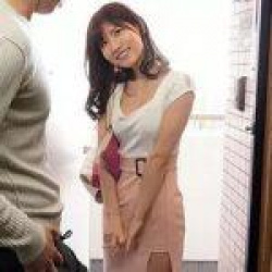 隣に住む男子をオモチャにする痴女な爆乳お姉さん【痴女】の画像