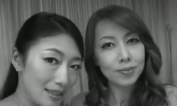 ド淫乱熟女に挟まれ百戦錬磨の舌技に暴発寸前の画像