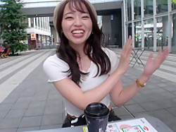 【素人企画】美人JDがエロ交尾！ブーツ着エロ電マ調教でアクメ！コスパコ着衣ハメえちっくす！ の画像